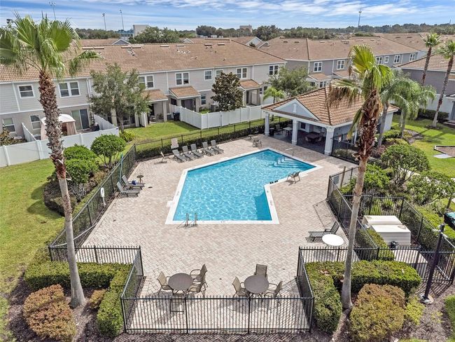 9013 Shepton St, Townhouse with 3 bedrooms, 3 bathrooms and null parking in ORLANDO FL | Image 46