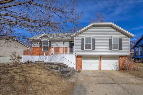 16912 E 4th Ter S, Independence, MO, 64056-1725 | Card Image