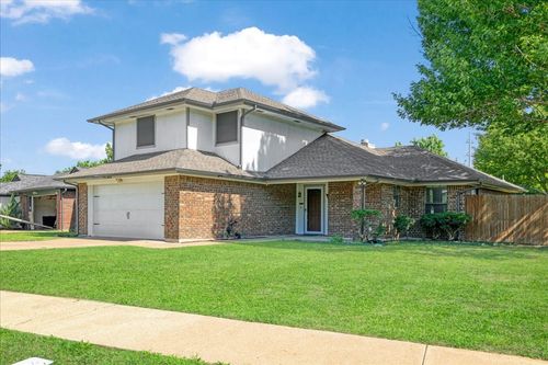 364 La Quinta Cir S, Keller, TX, 76248-5073 | Card Image