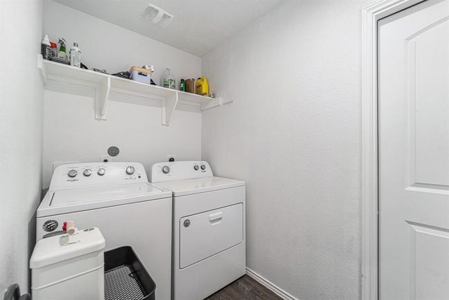 Laundry Room/Garage Door Entrance | Image 22