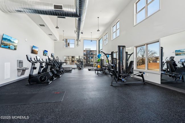 202 - 258 Morris Ave, Condo with 2 bedrooms, 2 bathrooms and null parking in Long Branch NJ | Image 4