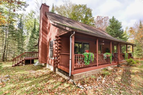 7071 Woodland Dr, Star Lake, WI, 54561-9719 | Card Image