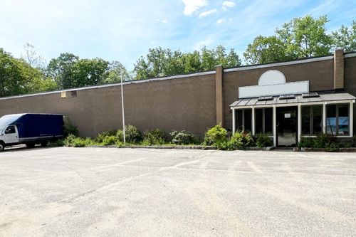 1 Railroad St, Swanzey, NH, 03446-3628 | Card Image