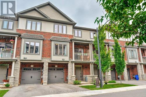 17 Ridgeside Lane, Waterdown, ON, L8B1W5 | Card Image