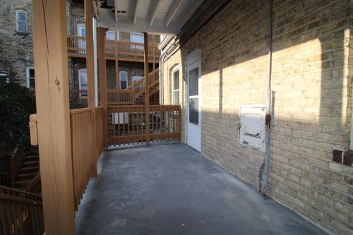 2-622 Western Ave, Lake Forest, IL, 60045-1921 | Card Image