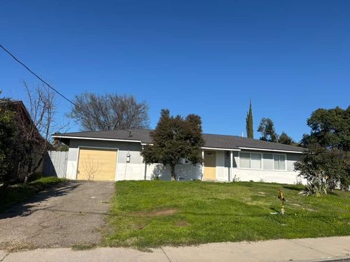 19520 Western Way, Madera, CA, 93638 | Card Image