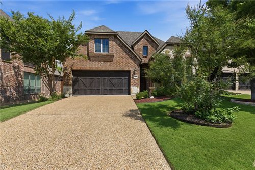 413 Chloe Dr, Allen, TX, 75013-8533 | Card Image