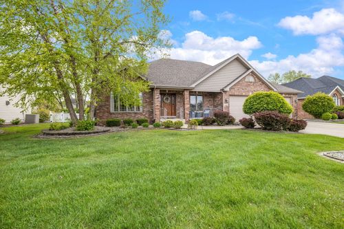 108 Exeter Rd, Munster, IN, 46321-9154 | Card Image
