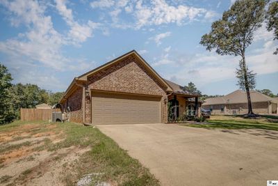 1786 Britton Road, House other with 3 bedrooms, 2 bathrooms and null parking in West Monroe LA | Image 3