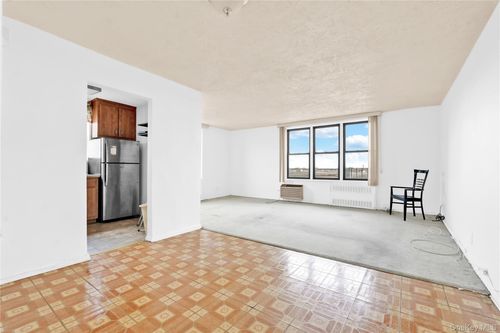 6-a-108-05 Astoria Boulevard, New York, NY, 11369 | Card Image