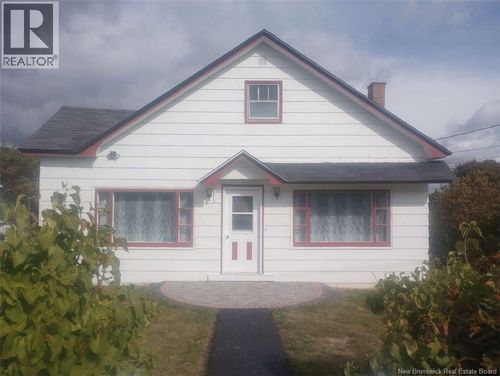 371 Goderich St, Dalhousie, NB, E8C1V2 | Card Image