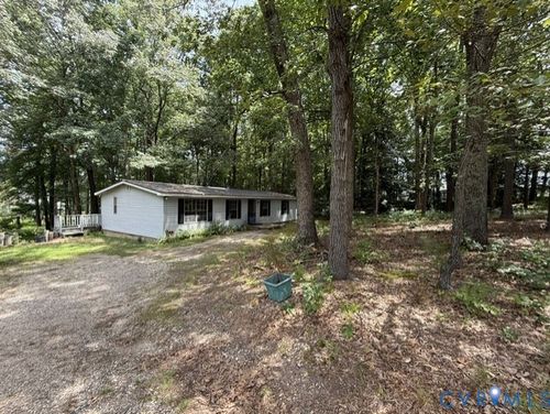 18816 Turkey Egg Rd, Dinwiddie, VA, 23841-2118 | Card Image