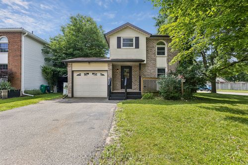 305 Sekura St, Cambridge, ON, N1R7V8 | Card Image