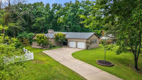 1413 Brookside Pkwy, Bartlesville, OK, 74006-4606 | Card Image