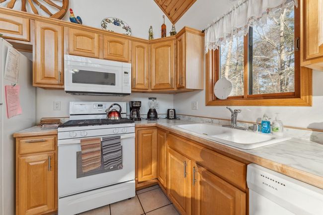 180 Cliffside Dr, House other with 3 bedrooms, 2 bathrooms and null parking in Wisconsin Dells WI | Image 14