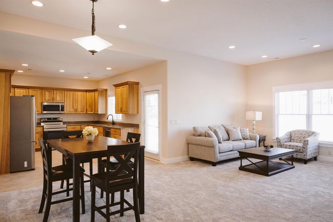 3212 W Bartlett Dr, Condo with 2 bedrooms, 2 bathrooms and null parking in New Haven IN | Image 11