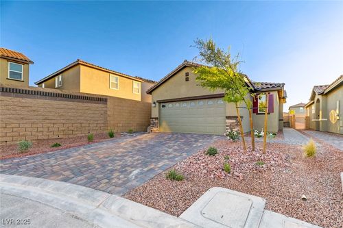 9133 Ruby Cove Ct, Las Vegas, NV, 89148-5371 | Card Image