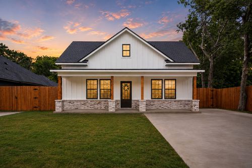 924 Church Avenue, Waco, TX, 76706 | Card Image