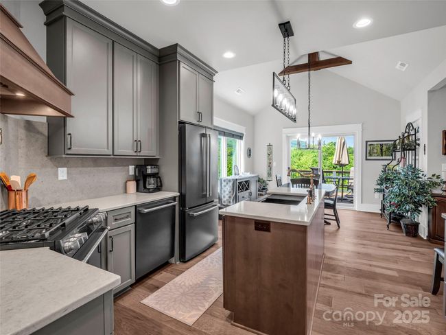87 Jackson Ridge Ln, House other with 4 bedrooms, 4 bathrooms and null parking in Mill Spring NC | Image 12
