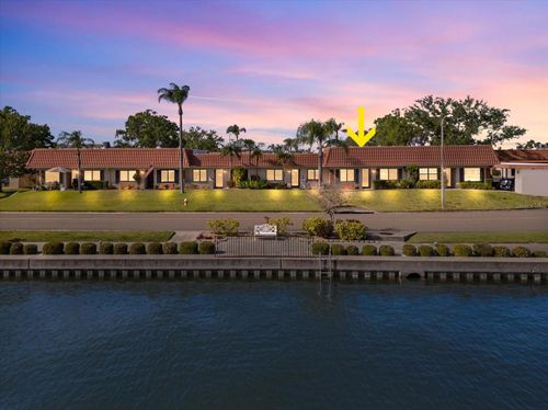 21e-19029 Us Highway 19 N, CLEARWATER, FL, 33764-3019 | Card Image