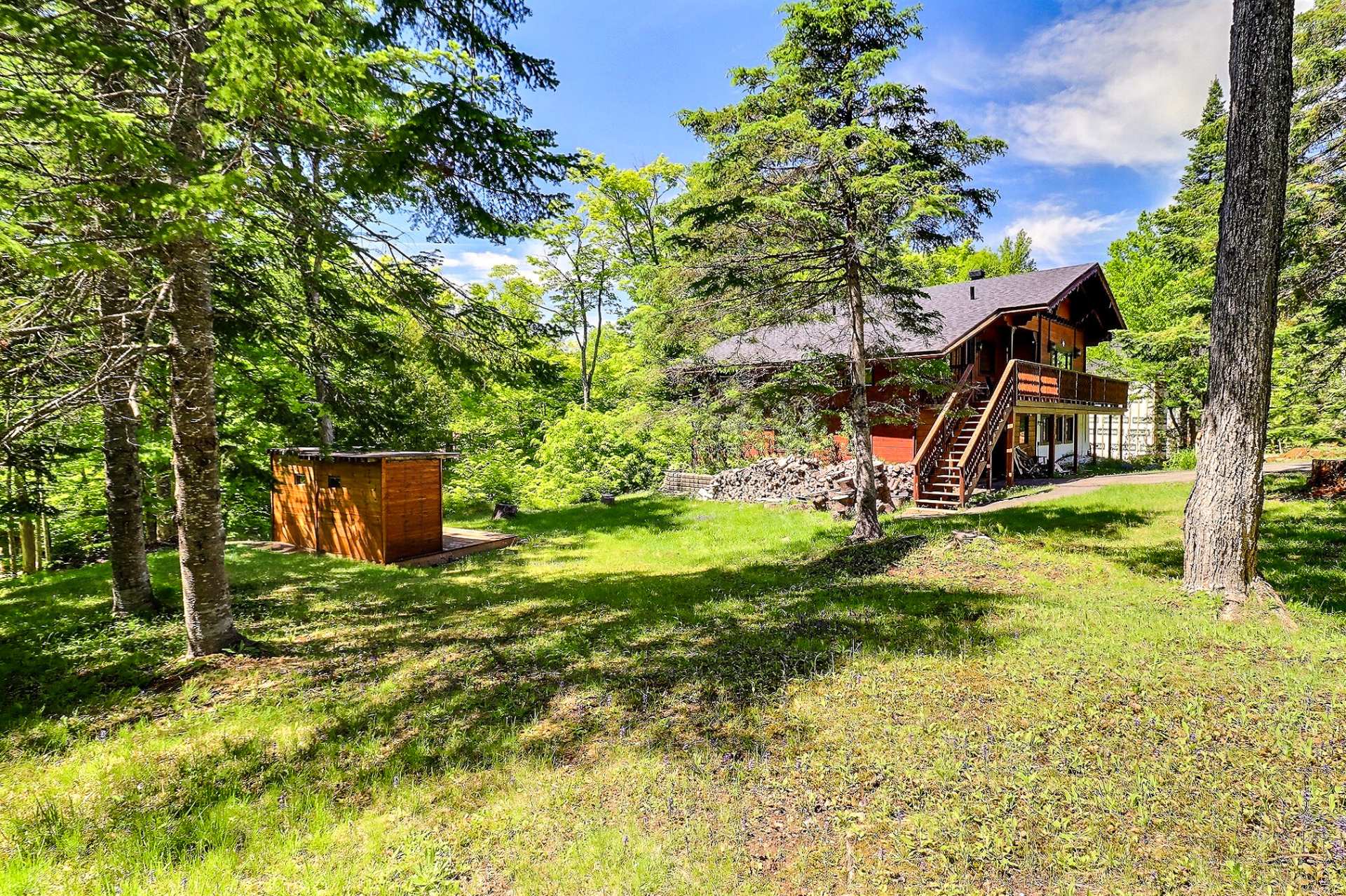 Residential in Sainte-Agathe-des-Monts 5