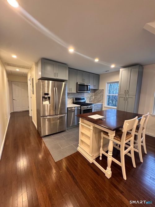 apt-3-18 Soundview Ave, Norwalk, CT, 06854-3449 | Card Image