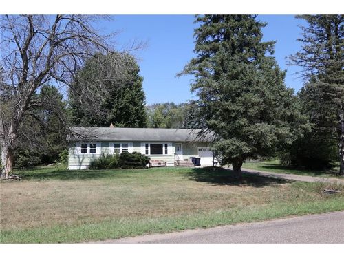 W9806 805th Ave, River Falls, WI, 54022-4404 | Card Image