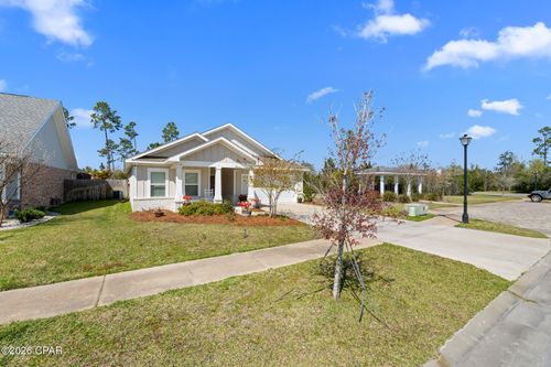102 Drews Ln, Panama City, FL, 32405-5619 | Card Image