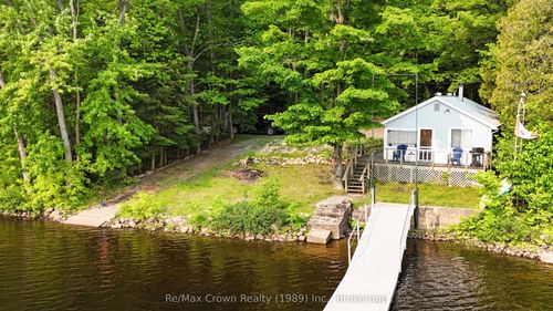 17 Riverview Lane, Parry Sound Remote Area, ON, P0H2R0 | Card Image