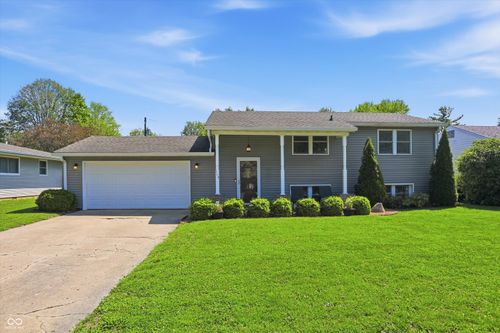 113 King Arthur Dr, Franklin, IN, 46131-9060 | Card Image