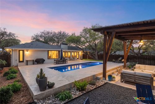 412 Marymont Dr, New Braunfels, TX, 78130-5284 | Card Image
