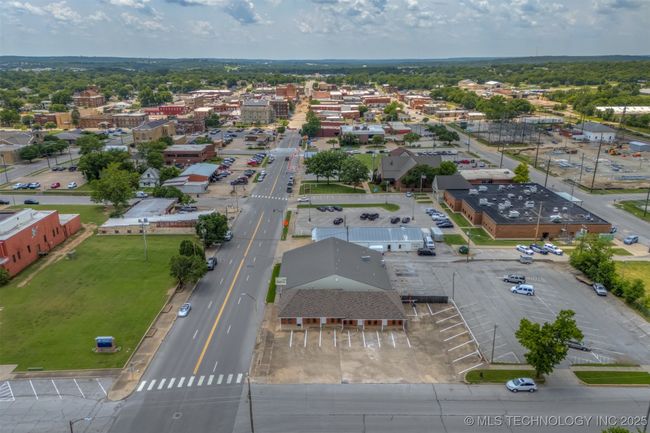 517 E Dewey Ave, Home with 0 bedrooms, 0 bathrooms and null parking in Sapulpa OK | Image 32