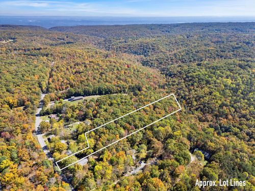 2424 Corral Rd, Signal Mountain, TN, 37377-1310 | Card Image
