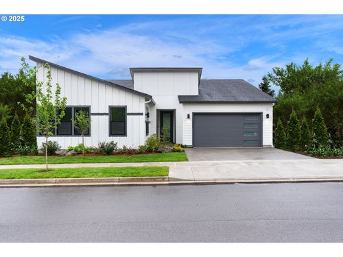 2728 N 49th Ave, Camas, WA, 98607 | Card Image