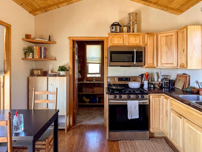 Dining Area | Image 35