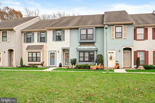 142 Wyndham Pl, Robbinsville, NJ, 08691-3130 | Card Image