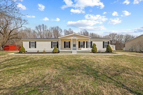 8533 Chaffin Rd, Baxter, TN, 38544-4327 | Card Image