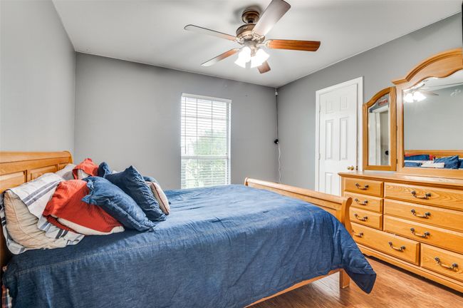 4811 Jakes Way, House other with 3 bedrooms, 2 bathrooms and null parking in Midlothian TX | Image 18