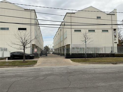 3123 Leeland St, Houston, TX, 77003-5320 | Card Image