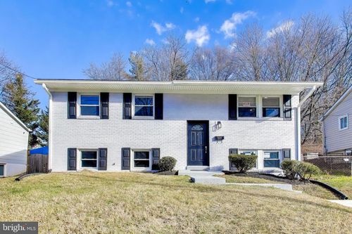 7934 Dellwood Ave, GLENARDEN, MD, 20706-1704 | Card Image