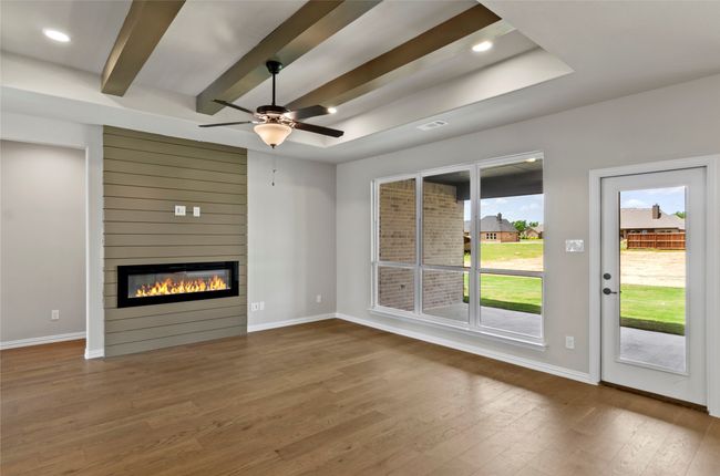 205 Stuart St, House other with 3 bedrooms, 3 bathrooms and null parking in Paradise TX | Image 15