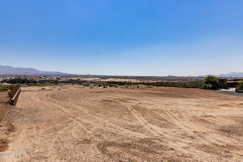 1818 E Deacon Dr, Lake Havasu City, AZ, 86404-5957 | Card Image