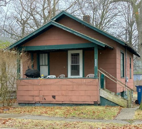 3332 5th St, Muskegon Heights, MI, 49444-2912 | Card Image