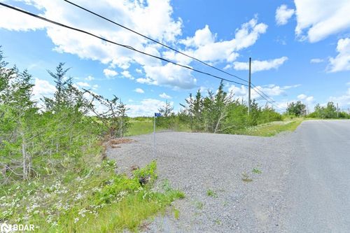 1575 Marysville Rd, Marysville, ON, K0K2N0 | Card Image
