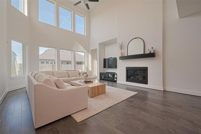 29851 Aaron River Trl, House other with 5 bedrooms, 6 bathrooms and 3 parking in Fulshear TX | Image 7