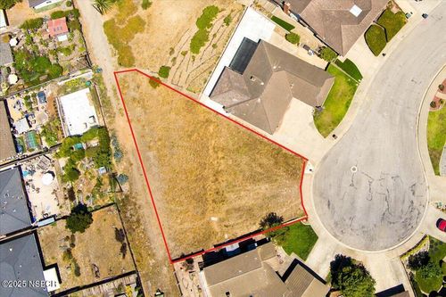 801 Clemens Way, Lompoc, CA, 93436 | Card Image
