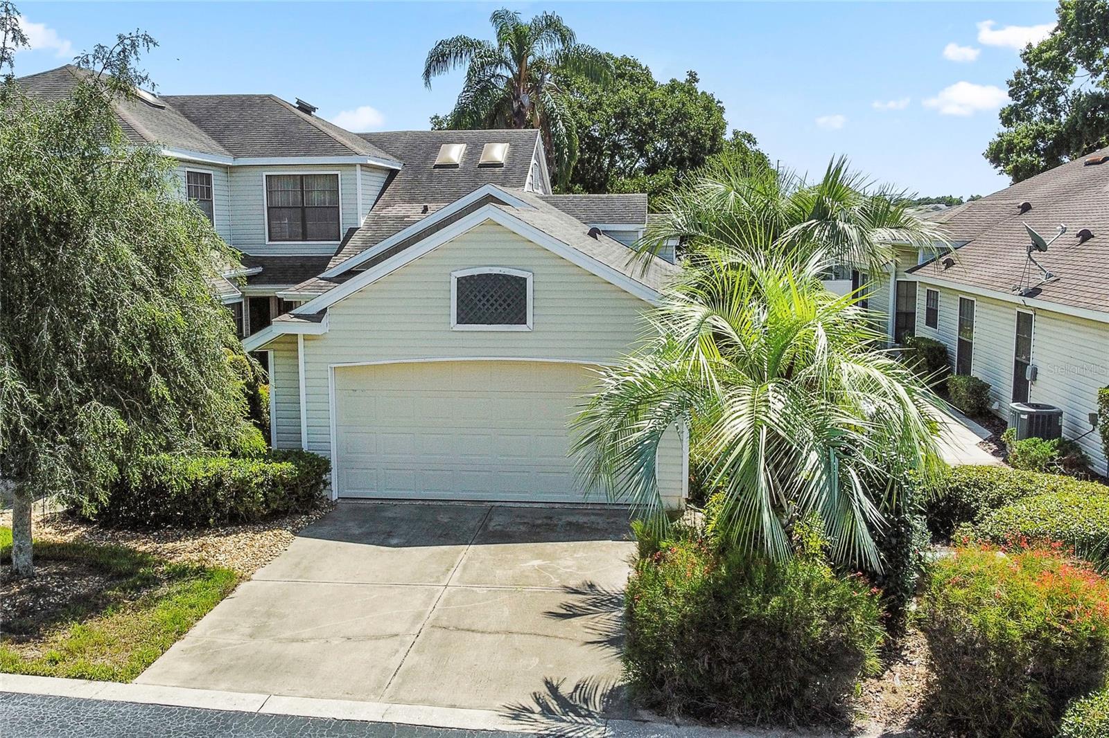 Pershing Pointe Pl, Orlando, FL 32822