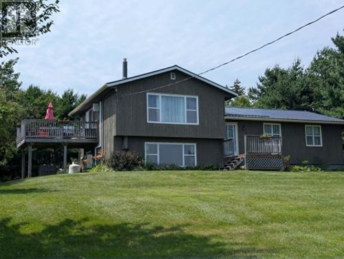 1524 Fountain Road, New London, PE, C0B1M0 | Card Image