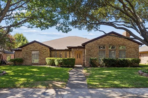 10014 Hickory Crossing, Dallas, TX, 75243 | Card Image