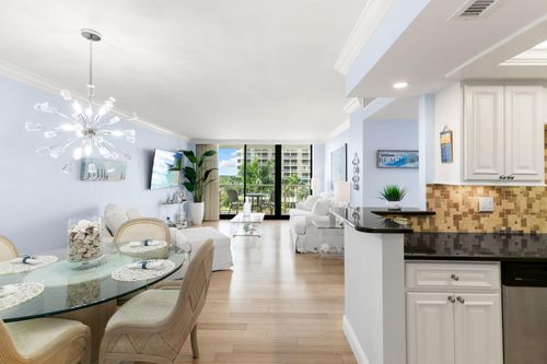 apt-510-380 Seaview Ct, MARCO ISLAND, FL, 34145-2952 | Card Image